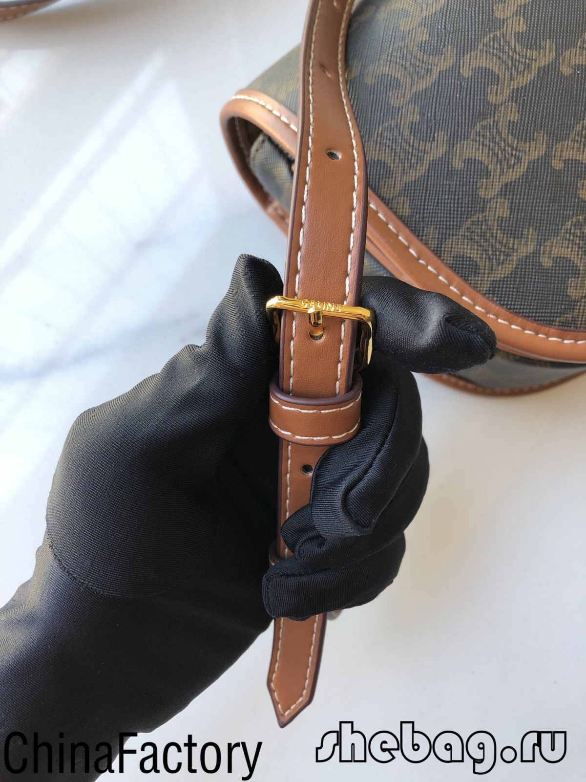Bästa celine bältesväska replika säljaren i Kina: Celine Folco (uppdaterad 2022)-Bästa kvalitet falska Louis Vuitton Bag Online Store, Replica designer bag ru