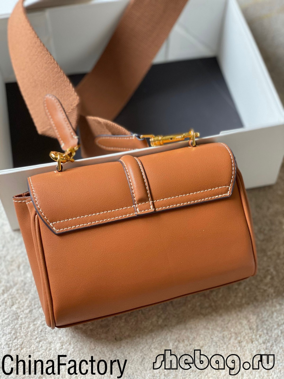 Де я можу знайти найкращі репліки сумок Celine: Celine Tabou (останнє 2022 року) - Інтернет-магазин підробленої сумки Louis Vuitton найкращої якості, копія дизайнерської сумки ru