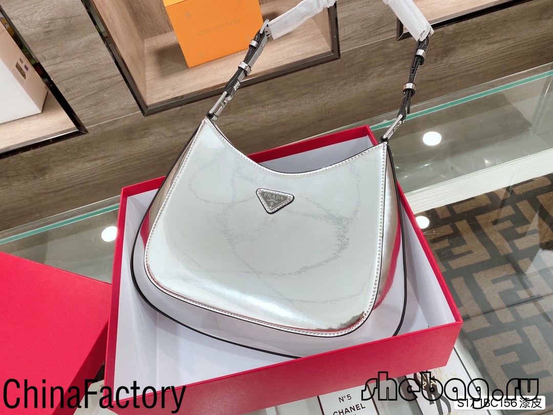 Beste Prada replika vesker til salgs under 200 USD: Prada Cleo (2022 Hottest)-Best Quality Fake Louis Vuitton Bag Nettbutikk, Replica designer bag ru