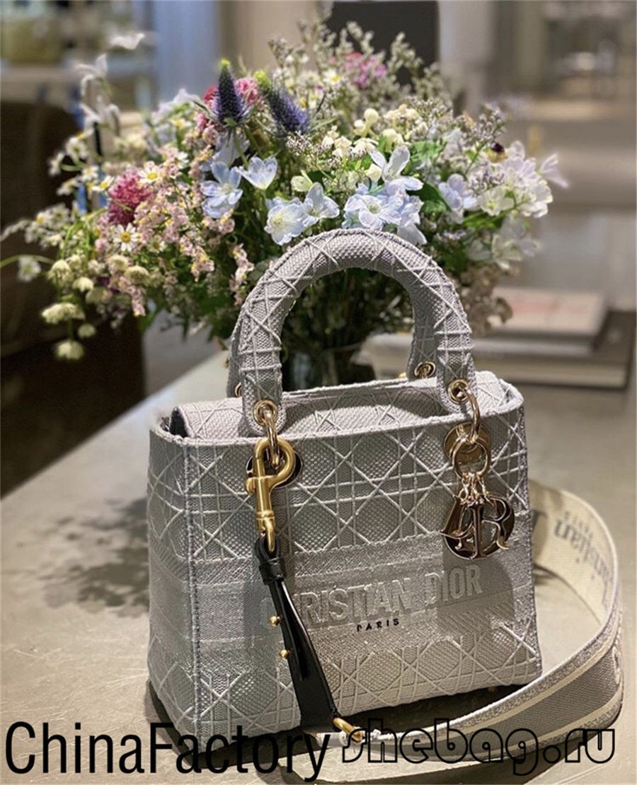 Aaa Dior replica bag: Dior Lady D-lite (2022 ມາໃຫມ່) - ຄຸນະພາບດີທີ່ສຸດ ຖົງ Louis Vuitton ປອມ ຮ້ານຄ້າອອນໄລນ໌, Replica designer bag ru