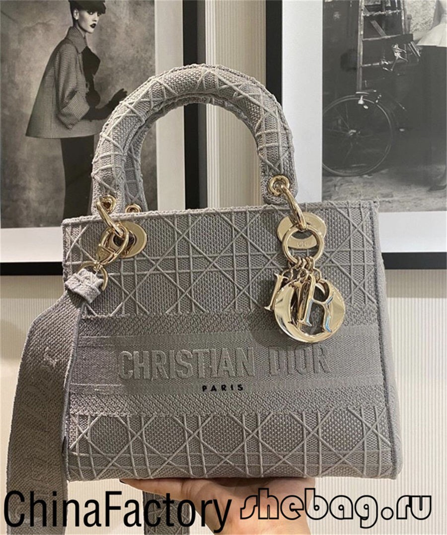 Sac réplique Aaa Dior : Dior Lady D-lite (nouveauté 2022) -Boutique en ligne de faux sac Louis Vuitton de la meilleure qualité