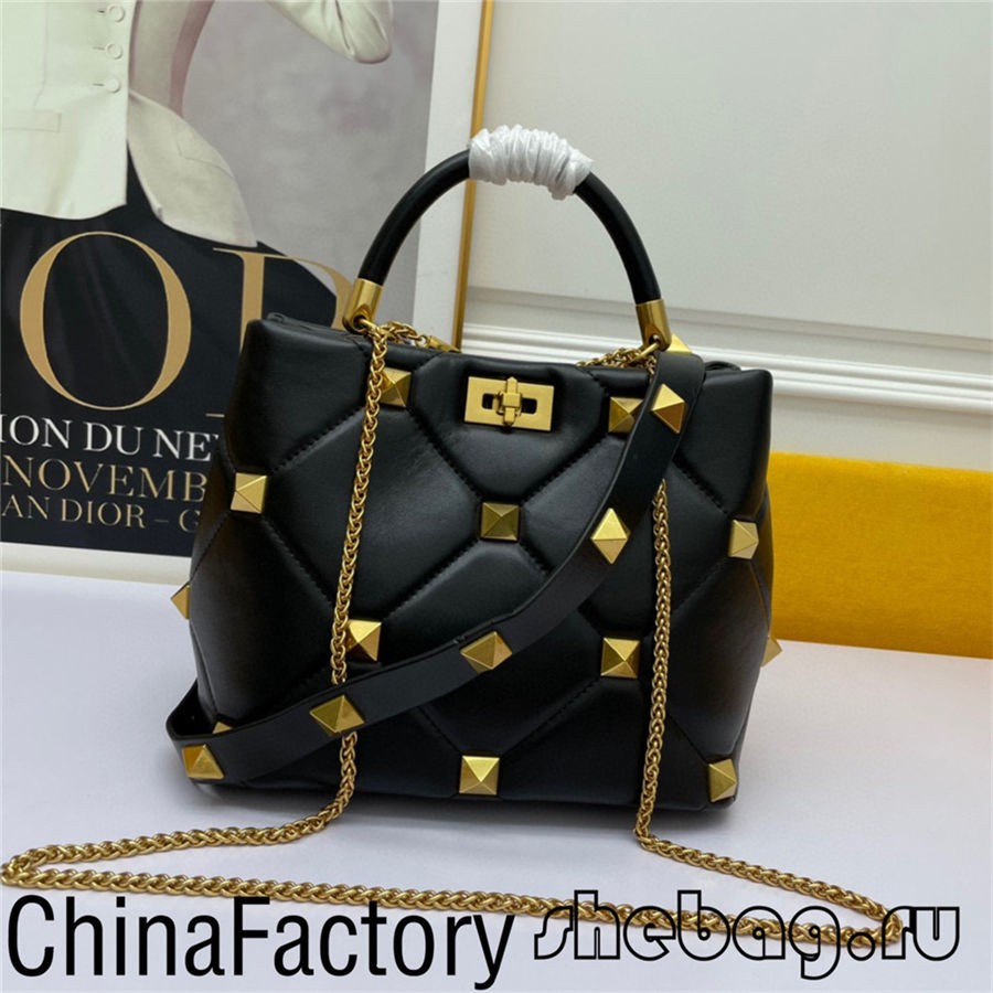 Valentino replica bag: Roman Stud large Hongkong (2022 siste)-Best Quality Fake Louis Vuitton Bag Nettbutikk, Replica designer bag ru