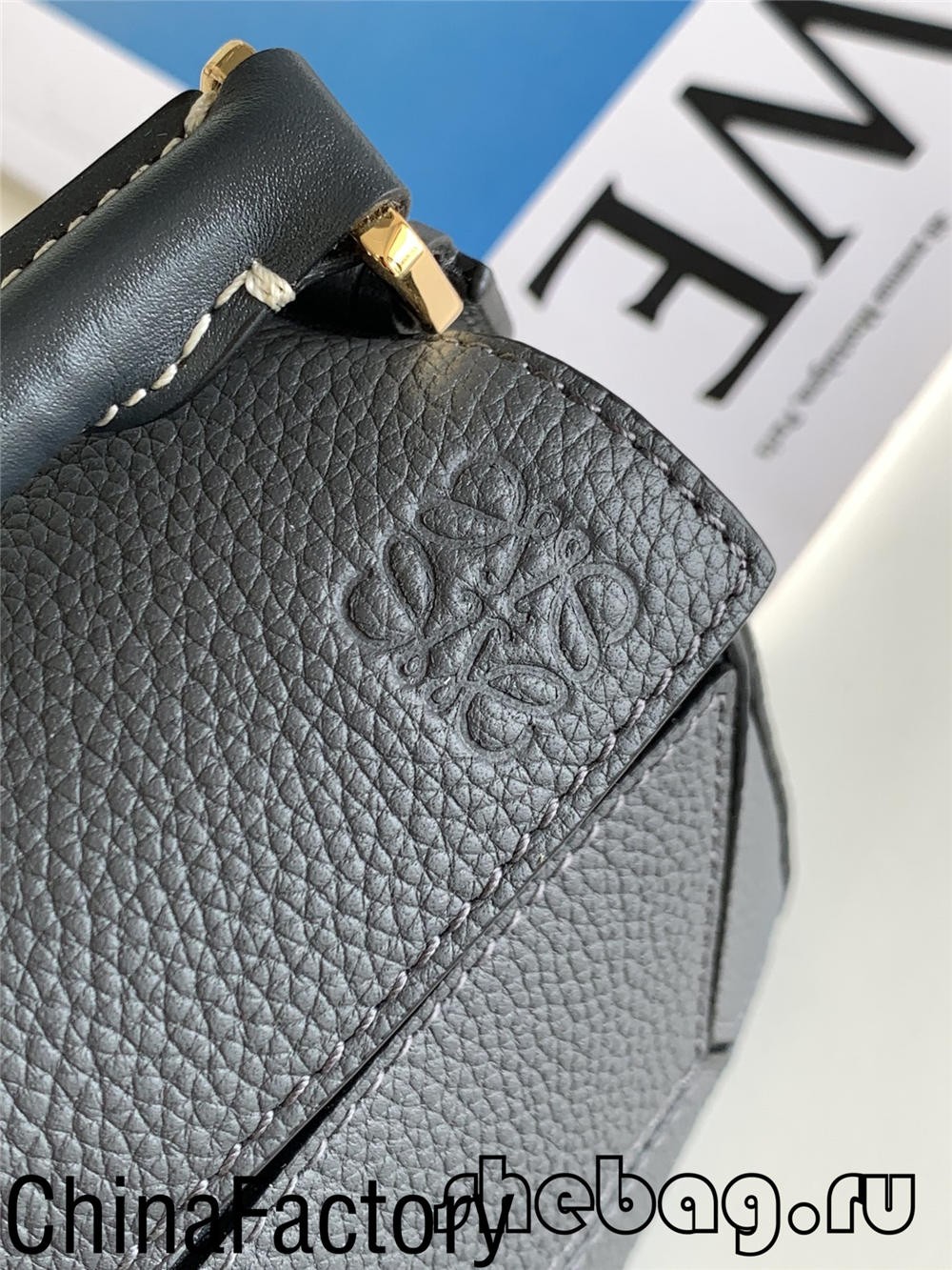 Pi bon revizyon kopi sak Loewe: Loewe Cubi (mizajou 2022) - Pi bon kalite fo Louis Vuitton Bag Online Store, Replika sak designer ru