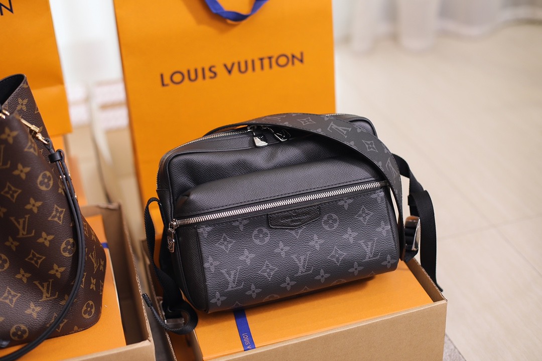 Pheej yig replica hnab dawb shipping los ntawm UK (2022 hloov tshiab)-Zoo Zoo Fake Louis Vuitton Hnab Online Khw, Replica designer hnab ru