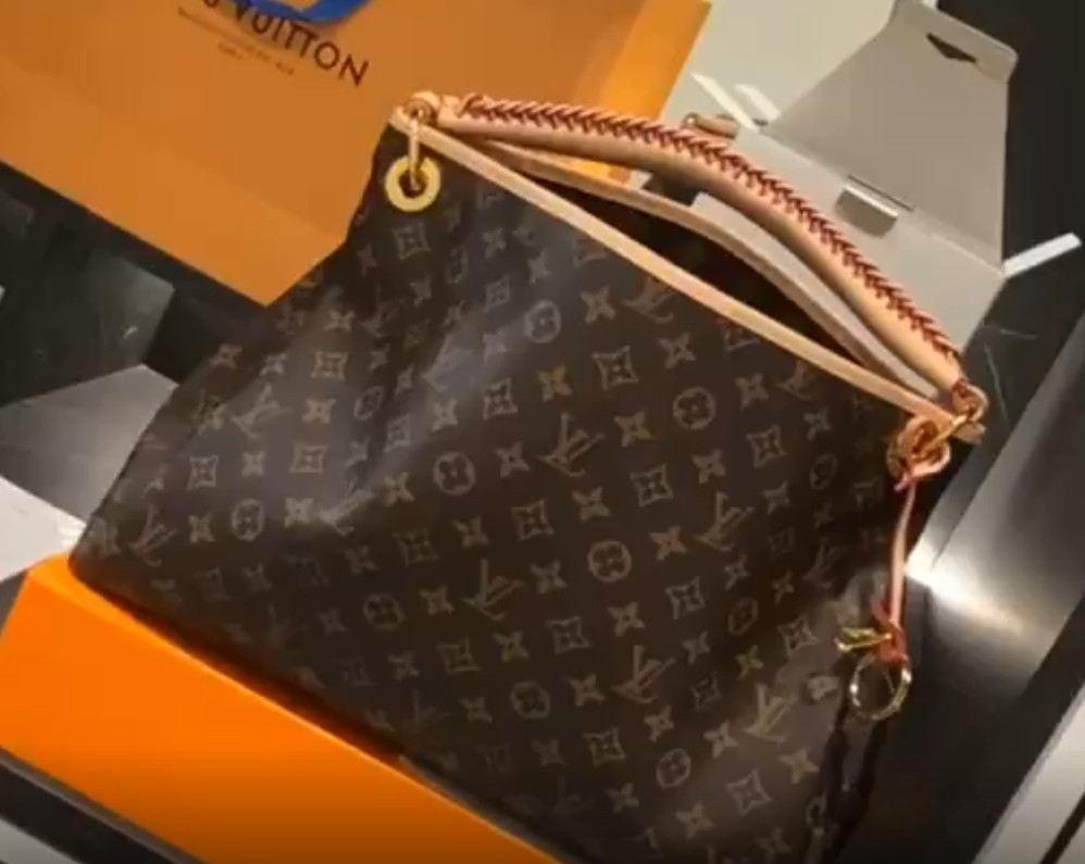 Wêr kin ik replika fan Louis Vuitton artistike tas fine? (2022 bywurke)-Bêste kwaliteit Fake Louis Vuitton Bag Online Store, Replika ûntwerper tas ru