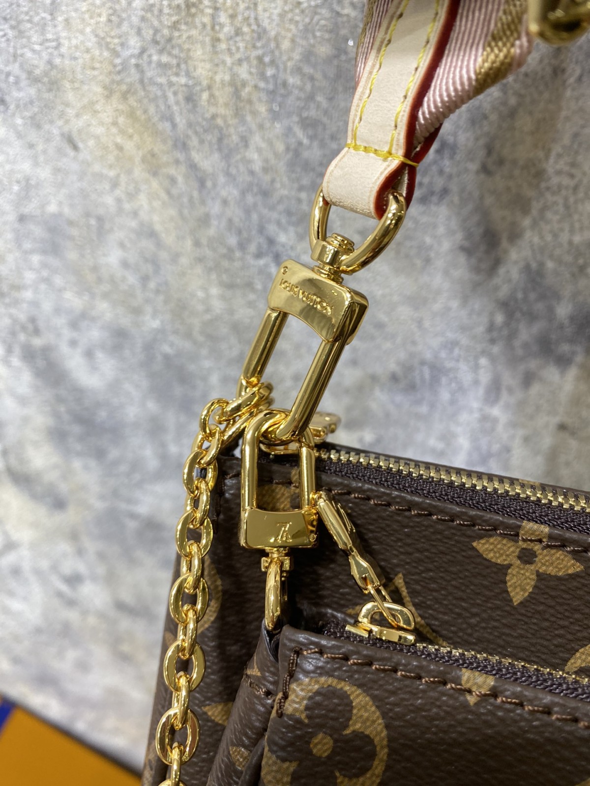 Hoe kan ik Louis Vuitton tas riem replica online kopen？(2022 laatste)-Beste kwaliteit nep Louis Vuitton tas online winkel, Replica designer tas ru