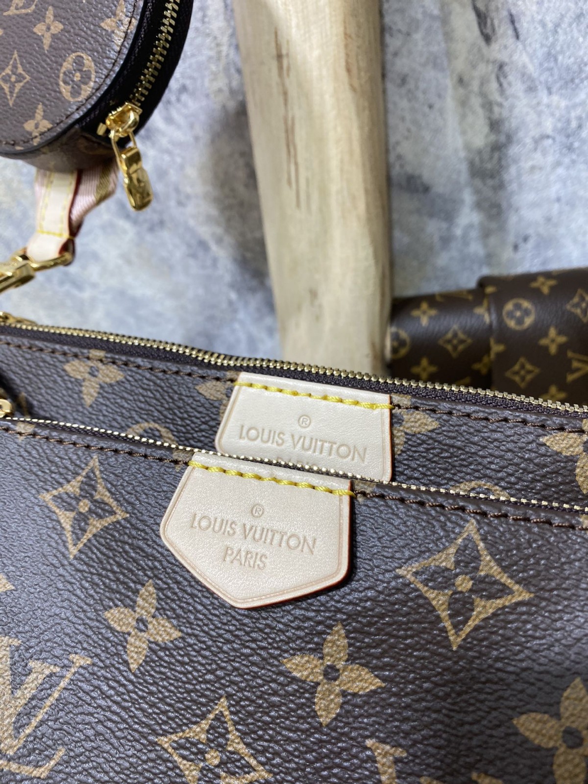 Kouman mwen ka achte Louis Vuitton bag bracelet replica online? (2022 dènye)-Best Quality Fake Louis Vuitton Bag Online Store, Replica designer bag ru