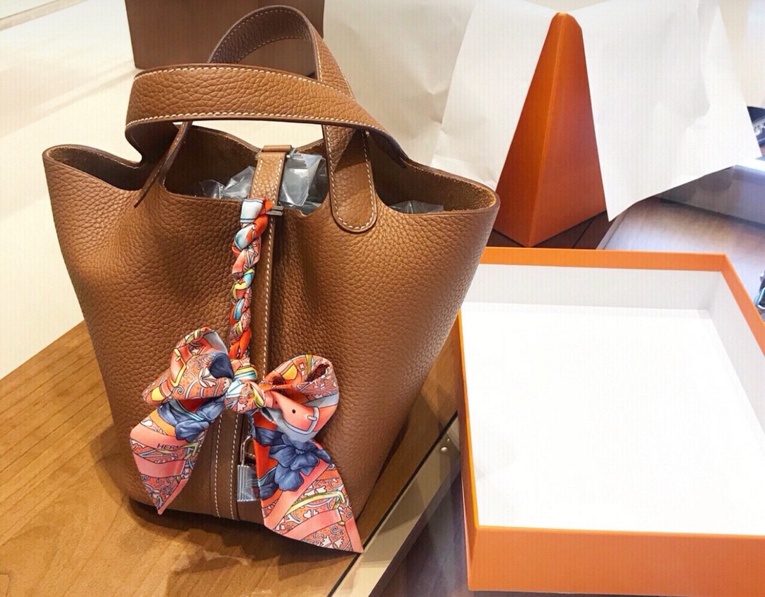 Як купити якісні та дешеві репліки сумок Hermes Picotin у Сполучених Штатах？ (останнє 2022 року) - Інтернет-магазин підробленої сумки Louis Vuitton найкращої якості, копія дизайнерської сумки ru