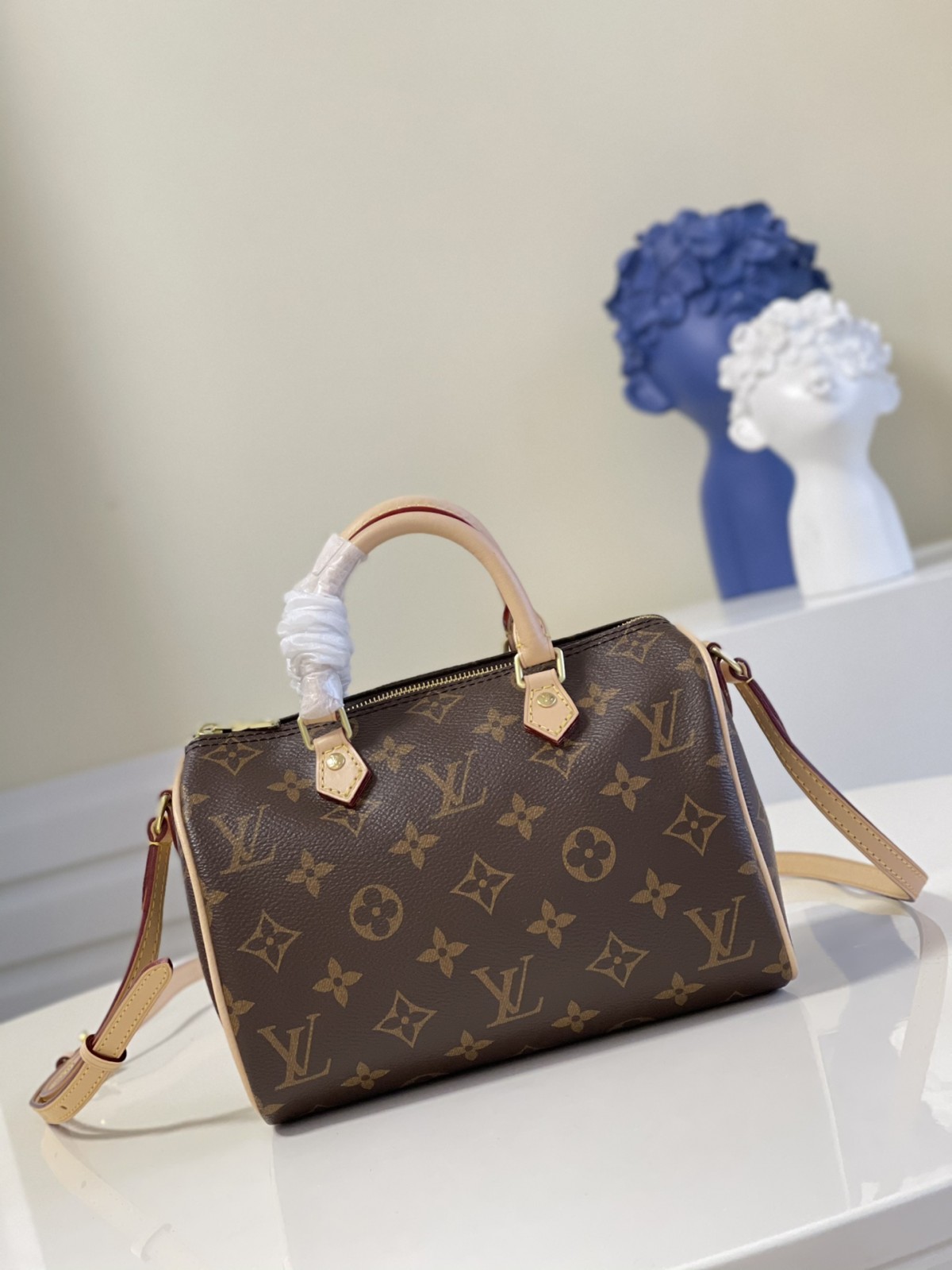 වඩාත්ම ඉල්ලූ අනුරූ බෑග් Louis Vuitton Nano Speedy (2022 සංස්කරණය)-හොඳම ගුණාත්මක ව්‍යාජ Louis Vuitton Bag Online Store, Replica designer bag ru