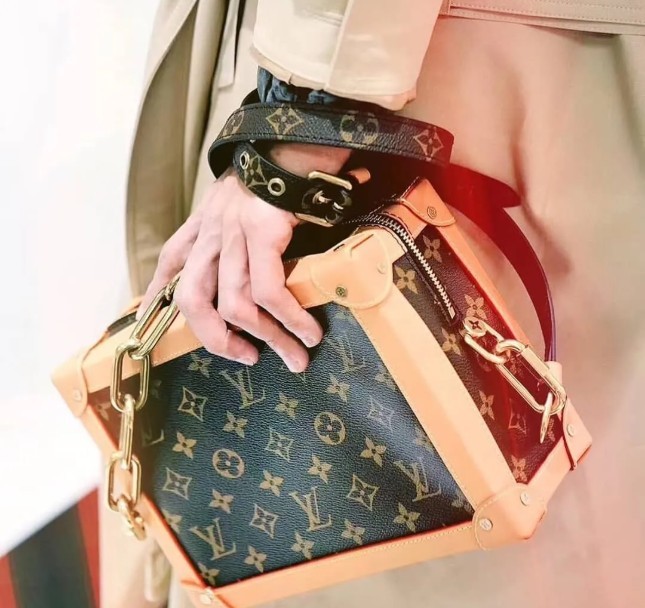 Top 9 çantat kopje të kutive më të vlefshme për t'u blerë (Special 2022)-Dyqani në internet i çantave të rreme Louis Vuitton me cilësi më të mirë, çanta kopjuese ru