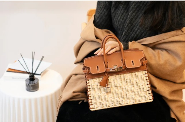 U più vale a pena cumprà 6 marche di sacchetti di replica (2022 Aggiornatu) - Best Quality Fake Louis Vuitton Bag Online Store, Replica designer bag ru