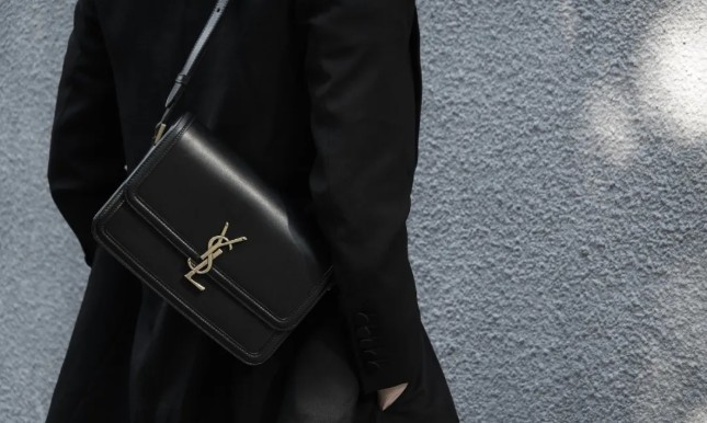 Saint Laurent Monogram All Over-searje replika-tassen is it meast wurdich te keapjen (2022-edysje)-Bêste kwaliteit Fake Louis Vuitton Bag Online Store, Replika-ûntwerptas ru