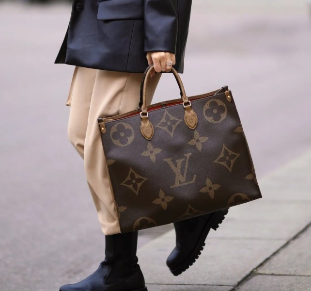 As 16 réplicas de bolsas máis valiosas para comprar (especial de 2022) - Tenda en liña de bolsas Louis Vuitton falsas de mellor calidade, réplica de bolsas de deseño ru