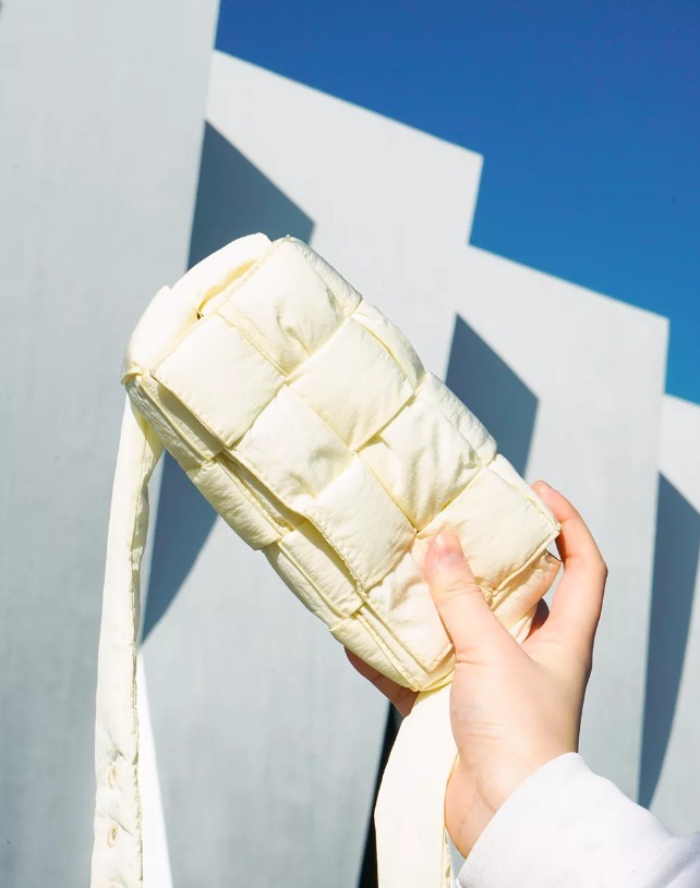 Daniel Lee anasiya! Fulumirani ndikugula zikwama za Bottega Veneta! (2022 Zasinthidwa)-Best Quality fake Louis Vuitton Bag Online Store, Replica designer bag ru