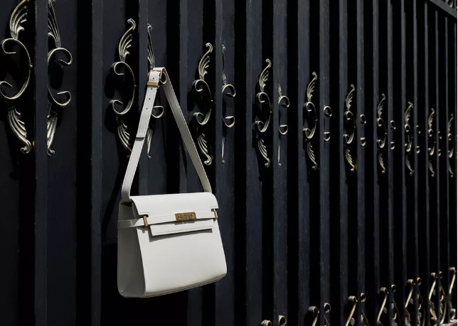 Одна из самых популярных копий сумок Saint Laurent: Manhattan (выпуск 2022 г.) - интернет-магазин поддельных сумок Louis Vuitton лучшего качества, дизайнерская сумка Replica ru