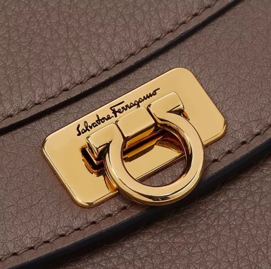 Top 9 of the most retro replica bags (2022 Special)-Best Quality Fake Louis Vuitton Bag Online Store, Replica designer bag ru