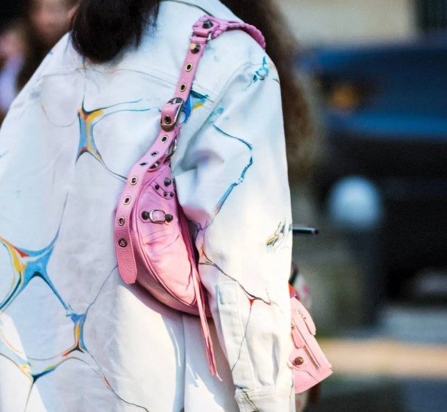 ယခုနှစ်တွင် လူကြိုက်အများဆုံး ပုံတူအိတ်များ (2022 Edition)-အရည်အသွေးအကောင်းဆုံးအတု Louis Vuitton Bag အွန်လိုင်းစတိုး၊ ပုံစံတူဒီဇိုင်နာအိတ် ru