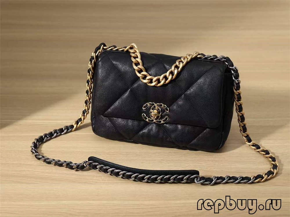 Chanel 19 tas replika top gesper emas hitam (2022 Terbaru) - Tas Louis Vuitton Palsu Kualitas Terbaik Toko Online, tas desainer replika ru