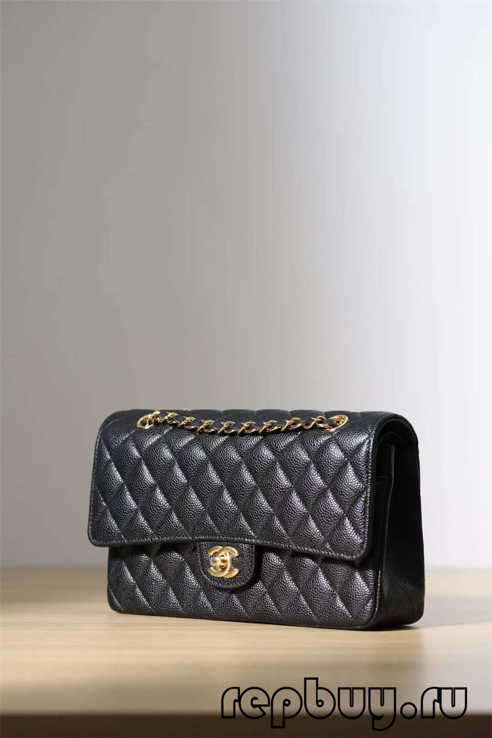 CHANEL Classicc Flap с катарама от черно злато 25 см горни чанти реплика (2022 г. Актуализирана)-Най-добро качество на фалшива чанта Louis Vuitton онлайн магазин, копия на дизайнерска чанта ru