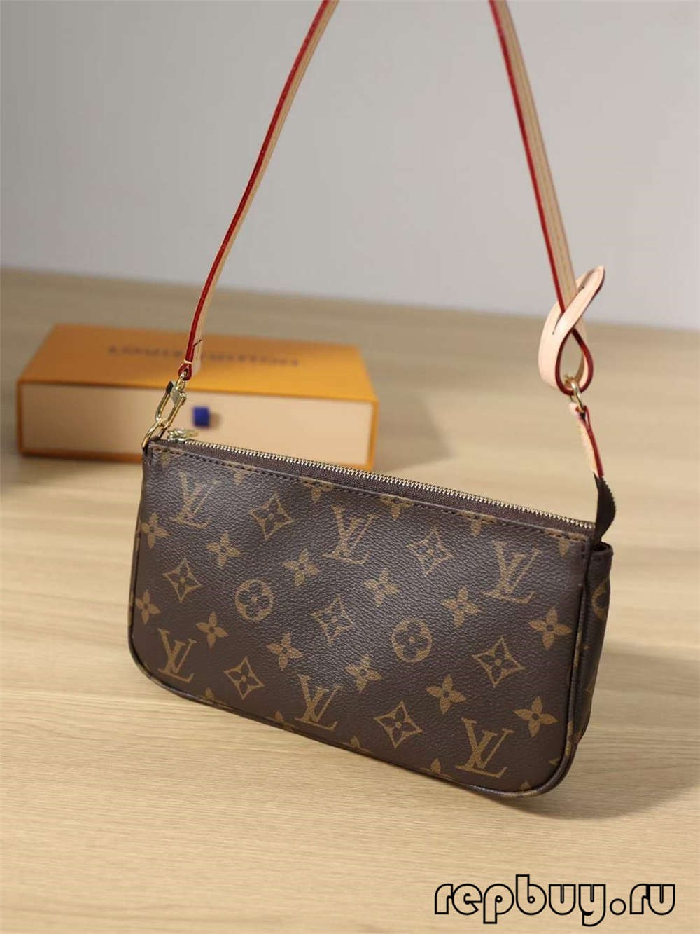 Louis Vuitton M40712 Pochette Top Replica Handbag (2022 Updated)-Best Quality Fake Louis Vuitton Bag Online Store, Replica Designer bag ru