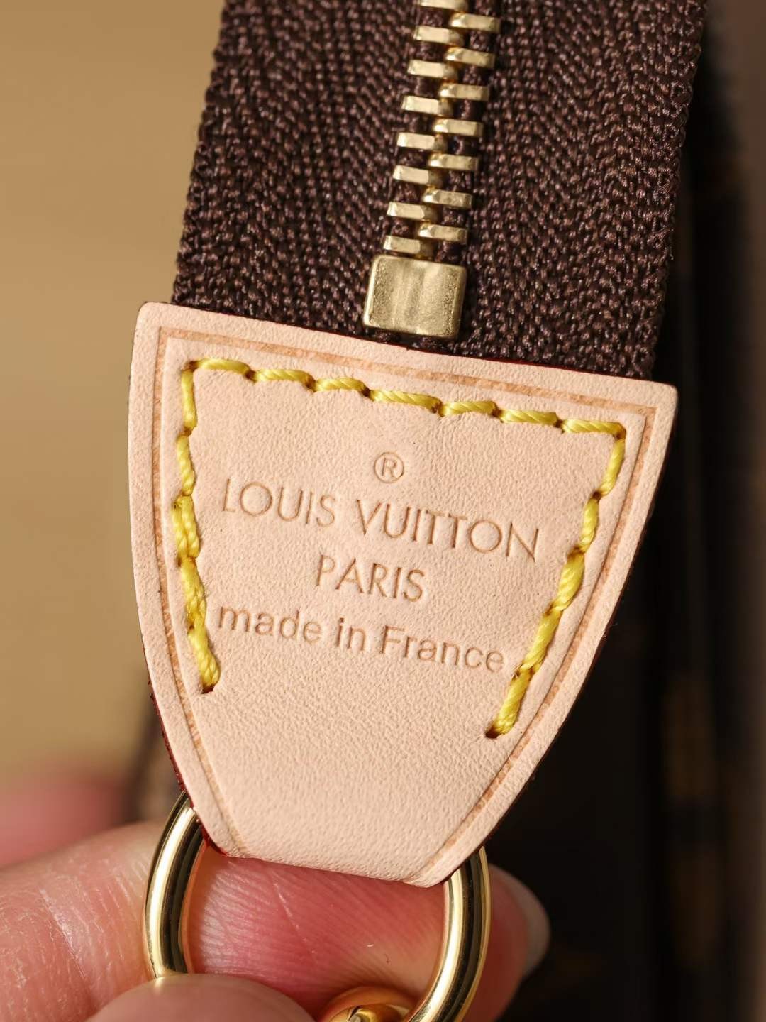 Louis Vuitton M40712 Pochette Accessoires top replica bag 23.5 x 13.5 x 4 cm දෘඩාංග විස්තර (2022 සංස්කරණය)-හොඳම ගුණාත්මක ව්‍යාජ Louis Vuitton Bag Online Store, Replica designer bag ru