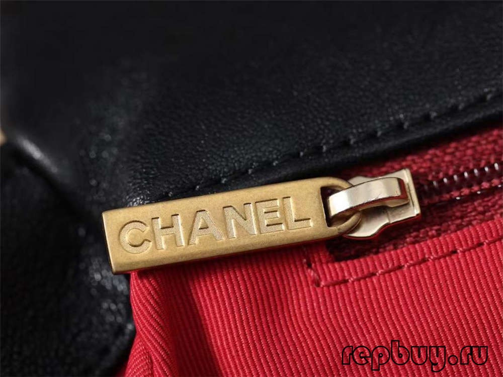 Chanel 19 สีดำทองหัวเข็มขัดด้านบนแบบจำลองกระเป๋าฮาร์ดแวร์และผ้ารายละเอียด (2022 ล่าสุด) - ที่ดีที่สุดคุณภาพปลอม Louis Vuitton ร้านค้าออนไลน์, นักออกแบบกระเป๋าจำลอง ru