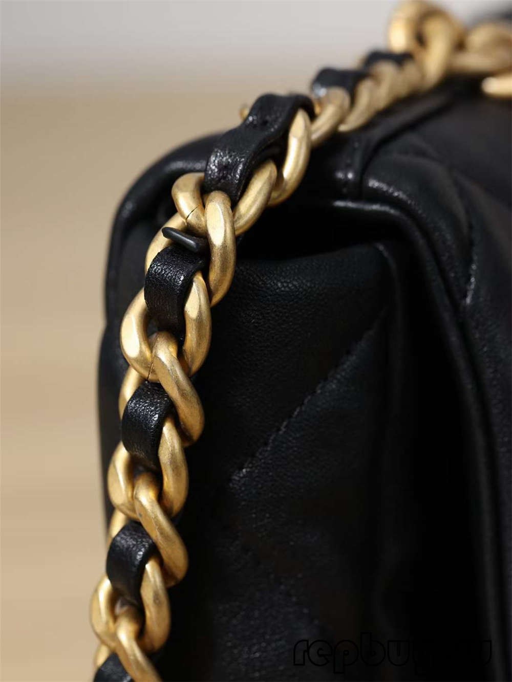 Chanel 19 schwarze goldene Schnalle Top Replik Taschen Details (2022 Neueste)-Beste Qualität Fake Louis Vuitton Bag Online Store, Replik Designer Tasche ru