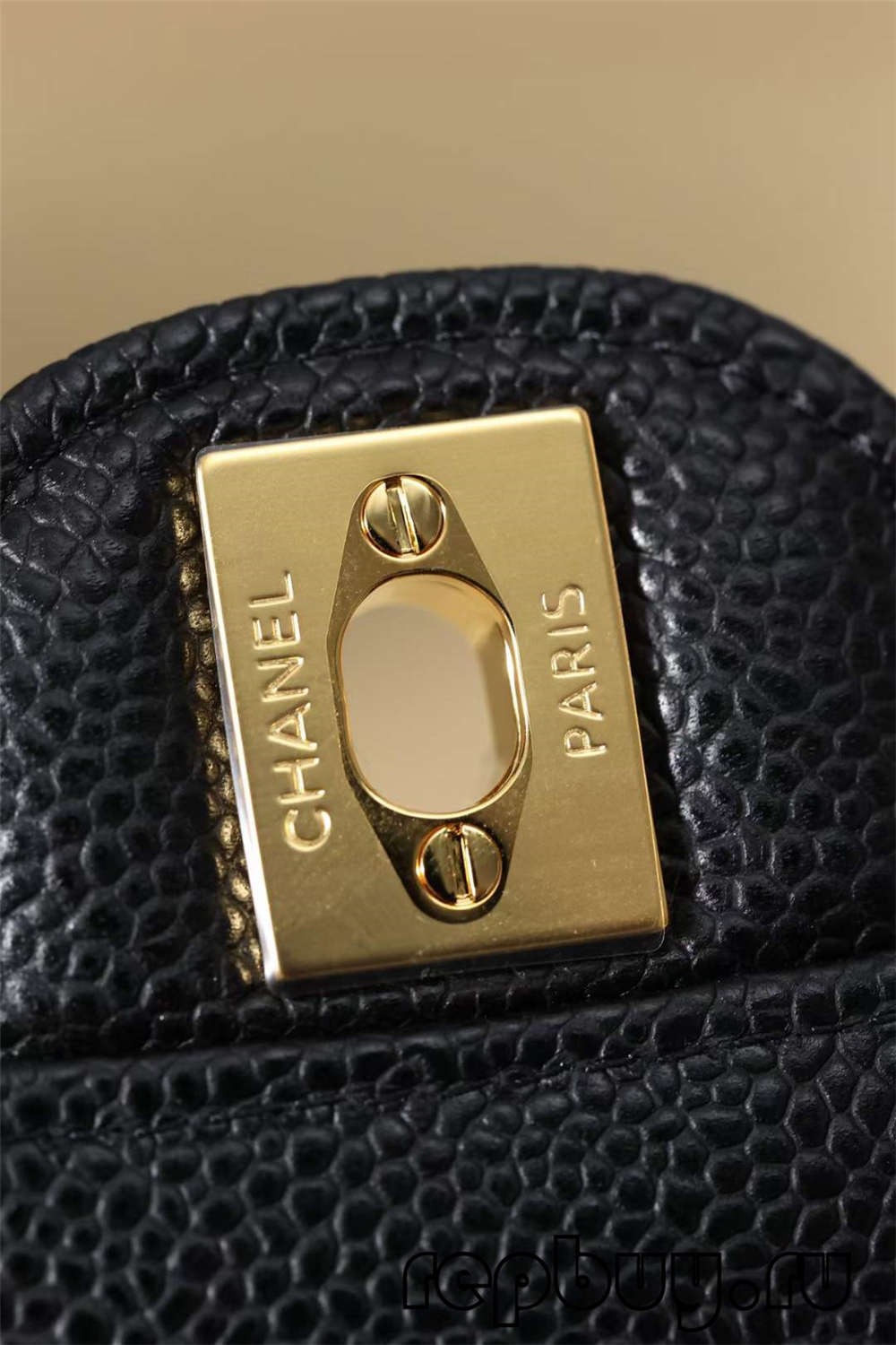 CHANEL Classic Flap Svart Gull Sylgja 25cm Topp eftirmynd poka öxlband og upplýsingar um vélbúnað (2022 uppfært)-Bestu gæði falsa Louis Vuitton taska netverslun, eftirmynd hönnuðatösku ru