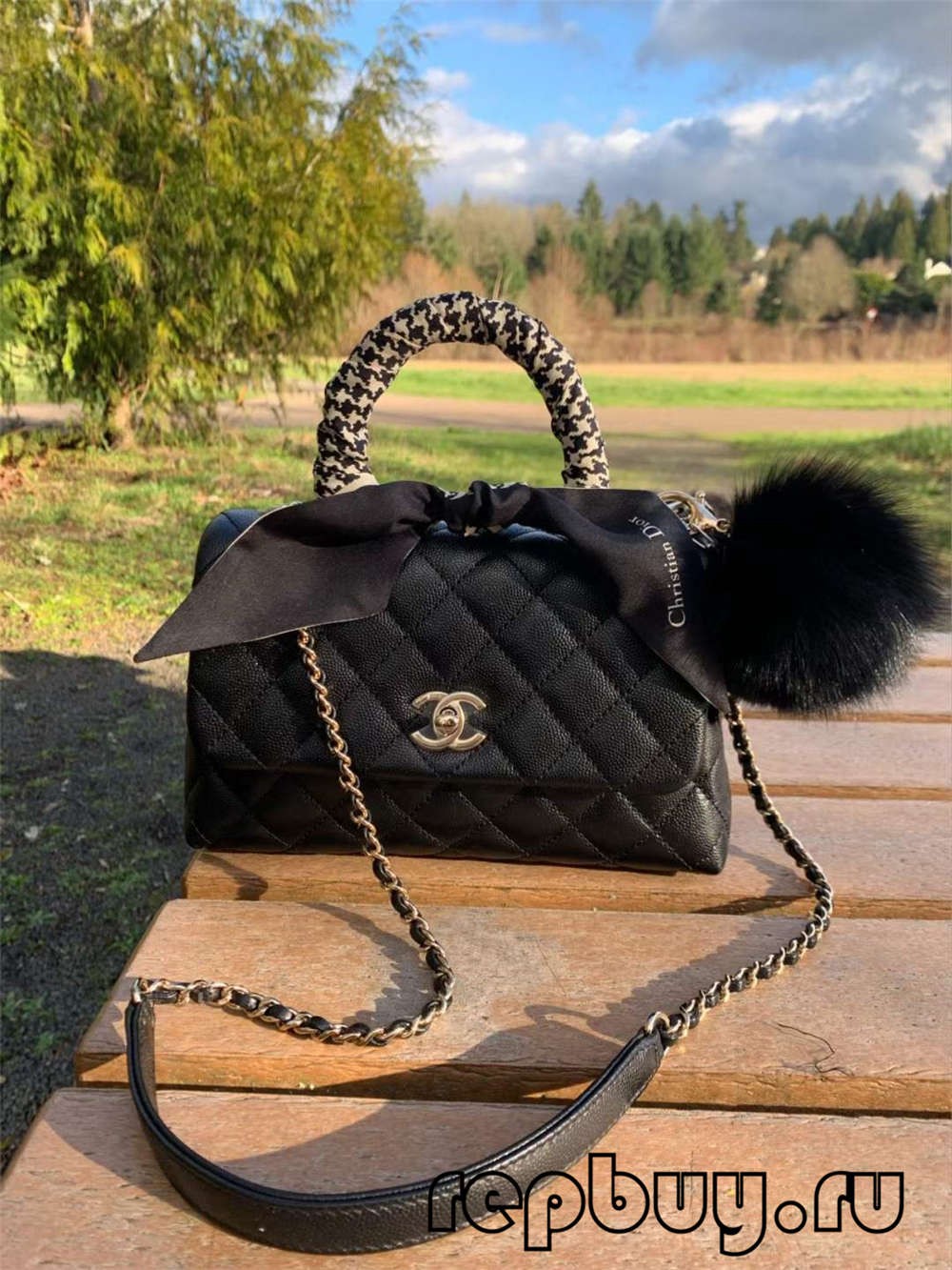 Chanel Coco Handle cu cataramă din aur negru replica genți de mână cu efect de utilizare zilnică (Special 2022)-Magazin online de geanți Louis Vuitton fals de cea mai bună calitate, replică geantă de designer ru