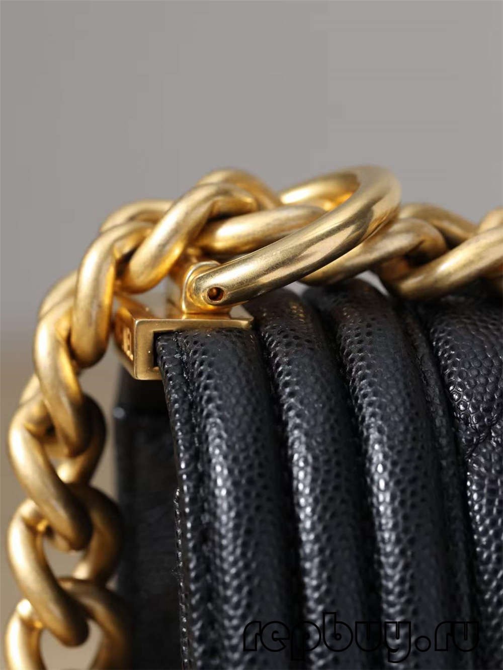 ກະເປົາແບນເນມ Chanel Leboy top replica detail gold buckle chain detail (2022 ລ່າສຸດ)-Best Quality Fake Louis Vuitton Bag Online Store, Replica designer bag ru