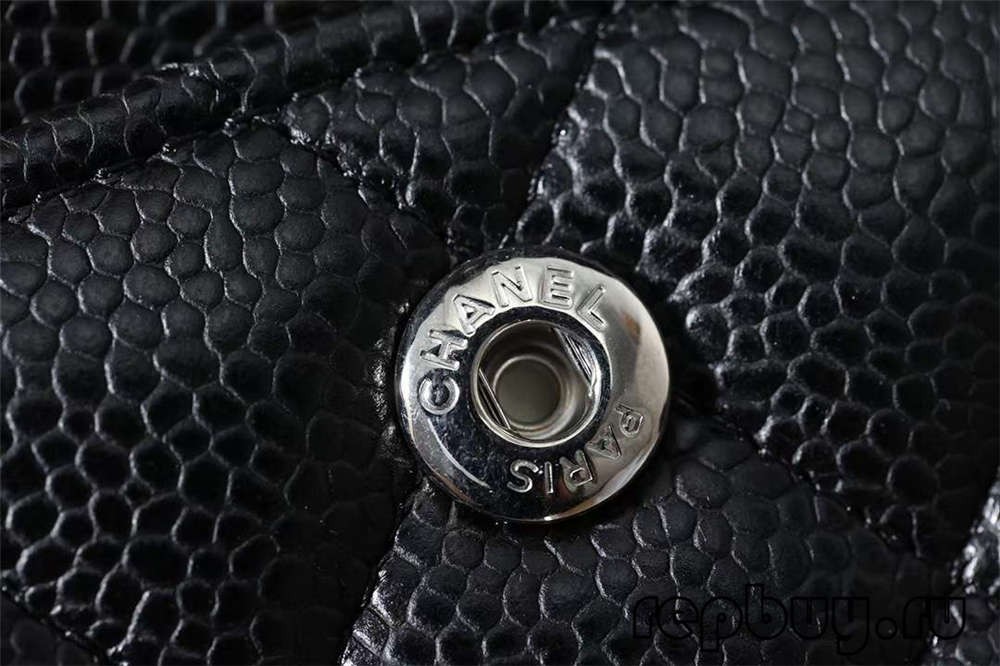 CHANEL Klasika Klasika Supraj Kopiaj Sakoj Nigra Arĝenta Buko 25cm Ŝultra Rimeno kaj Emblemaj Detaloj (2022 Plej Plej) - Plej Bonkvalita Falsa Louis Vuitton Sako Interreta Vendejo, Replica dezajnista sako ru