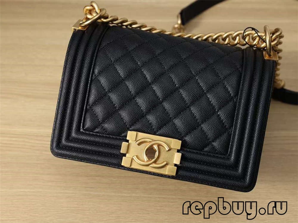 Chanel Le oğlan top replika əl çantası kiçik qızılı toqqa detalı (2022-ci ilin son)-Ən Yaxşı Keyfiyyətli Saxta Louis Vuitton Çantası İnternet Mağazası, Replika dizayner çantası ru