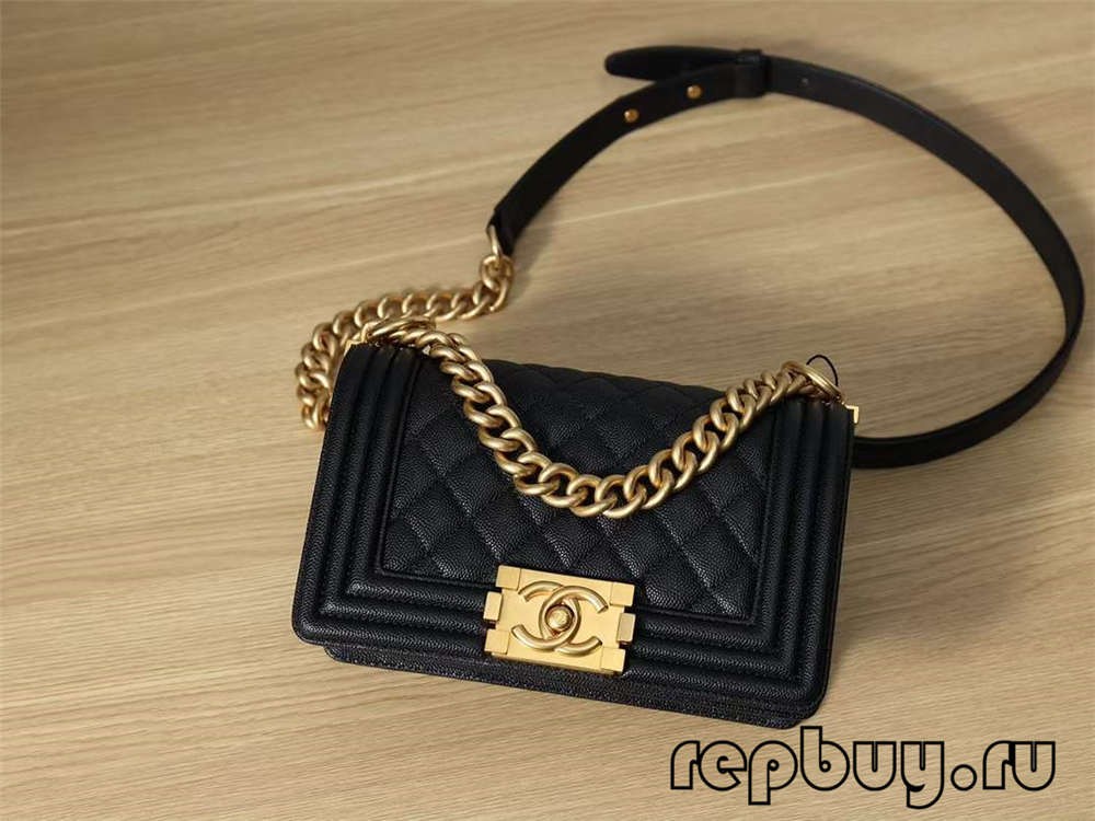 Chanel Le Boy top replica handbags small gold buckle details (2022 சமீபத்தியது)-சிறந்த தரம்