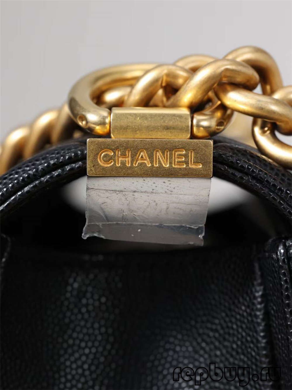 Chanel Le ұл балаға арналған жоғарғы реплика сөмкелері орташа алтыннан жасалған тоғалы шынжыр егжей-тегжейлі (Арнайы 2022) - Ең жақсы сапалы жалған Louis Vuitton сөмкесі интернет-дүкені, Replica дизайнер сөмкесі ru