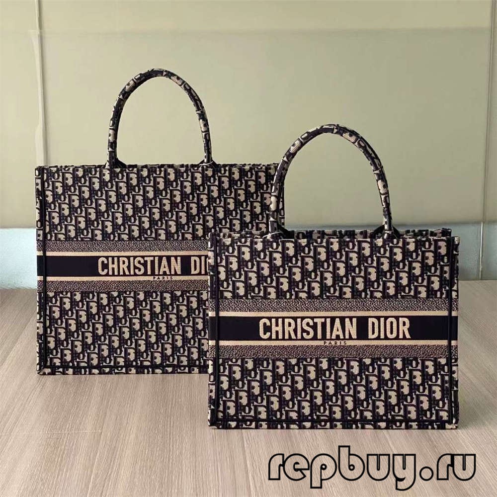 Dior Book Tote top replika tas perbandingan ukuran besar dan kecil (2022 Terbaru) - Tas Louis Vuitton Palsu Kualitas Terbaik Toko Online, Replica designer bag ru