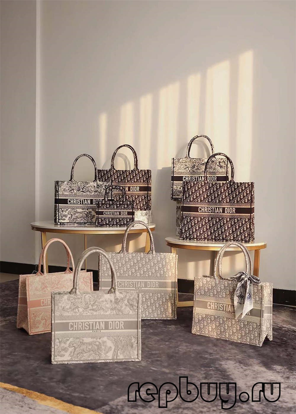 Dior Book Tote top réplique d'une variété de collection de sacs chauds (édition 2022) -Boutique en ligne de faux sacs Louis Vuitton de la meilleure qualité