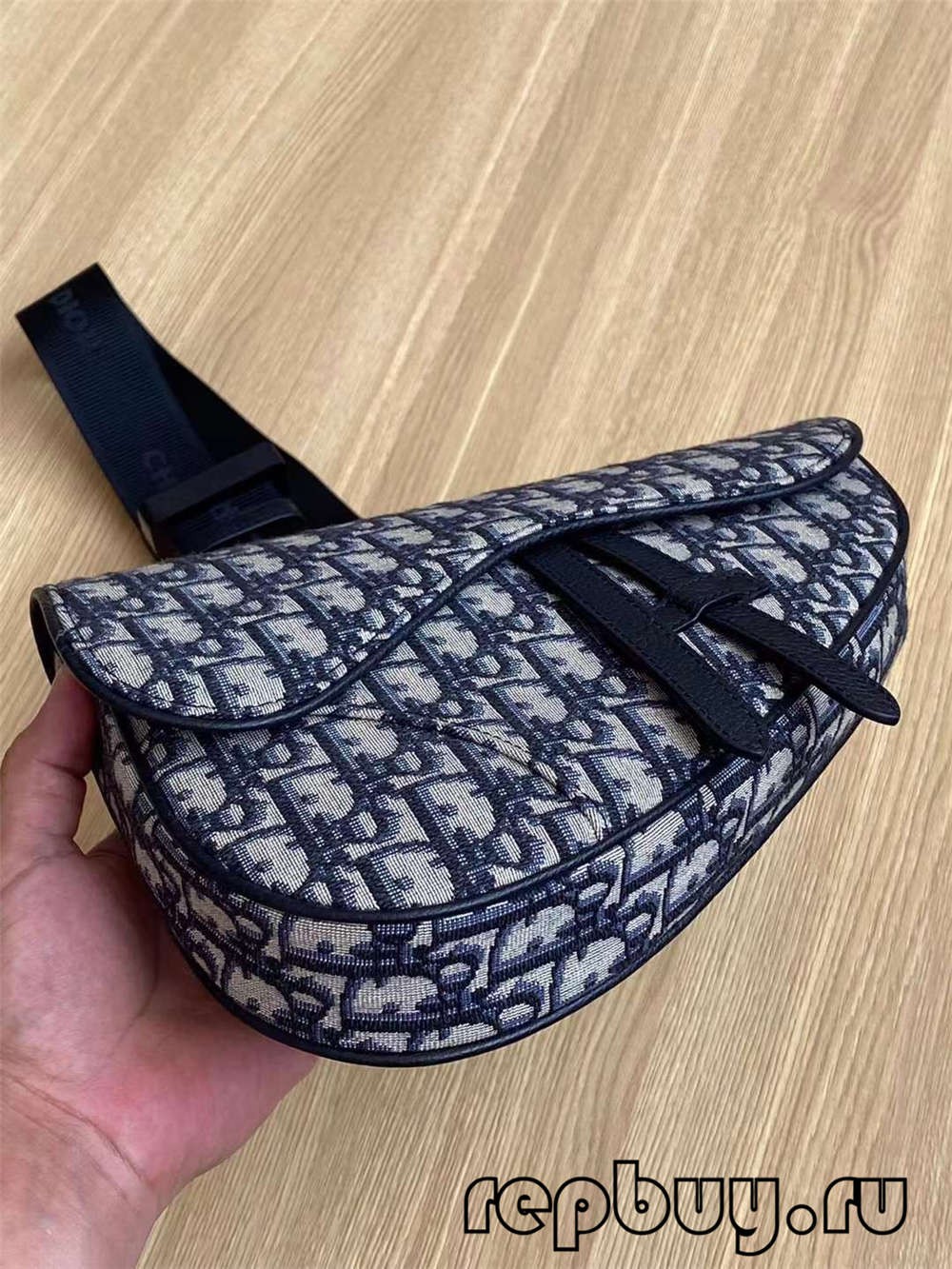 Dior top oyiri saddle bag black embroidery Oblique print 26cm (2022 Pụrụ iche) -Best Quality adịgboroja Louis vuitton akpa Online Store, oyiri mmebe akpa ru