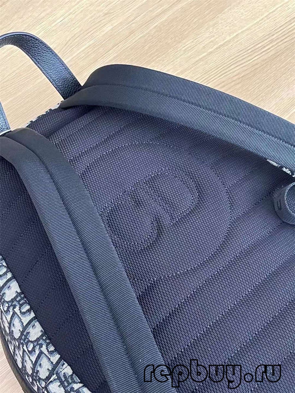 Dior top replica duffel sumkasi ko'k kashtado'zlik Egri bosma detallar (2022 yil nashri) - Eng yaxshi sifatli soxta Louis Vuitton sumkasi onlayn do'koni, Replica dizayner sumkasi ru