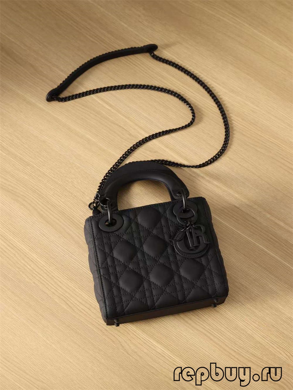 LADY DIOR Mini bossa de mà de rèplica de part superior negra Corretja d'espatlla i detall de cremallera de pell de vaca mat (actualització 2022) - Botiga en línia de bosses falses de Louis Vuitton de millor qualitat, bossa de dissenyador de rèplica ru