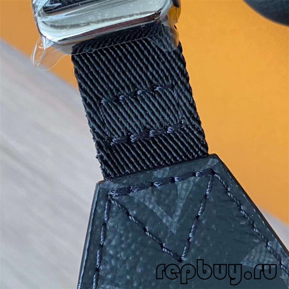 Louis Vuitton M30233 OUTDOOR top replica messenger bag for men Hardware and stitching details (2022 Edition)-Best Quality Fake Louis Vuitton Bag Online Store, Replica designer bag ru