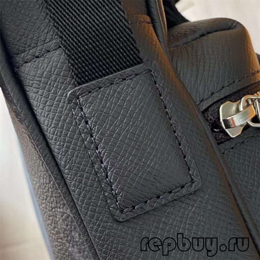 Louis Vuitton M30233 OUTDOOR top replika tas utusan pikeun lalaki Hardware jeung stitching rinci (2022 Edition) -Kualitas pangalusna palsu Louis Vuitton Kantong Toko Online, Réplika kantong desainer ru