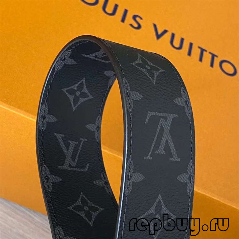 Louis Vuitton M30233 OUTDOOR topp replica messenger bag for menn Maskinvare og sømdetaljer (2022 Edition)-Best Quality Fake Louis Vuitton Bag Nettbutikk, Replica designer bag ru