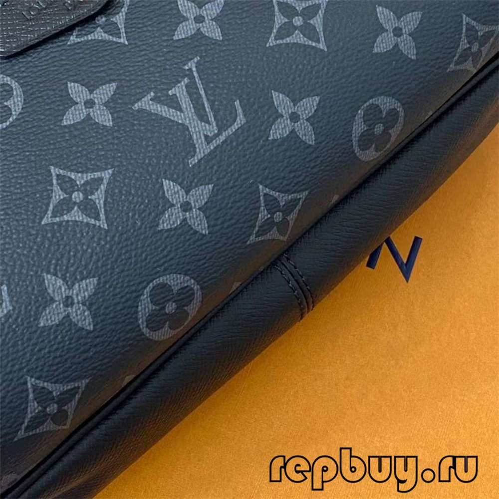 Louis Vuitton M30233 OUTDOOR שפּיץ רעפּליקע מעסינדזשער זעקל פֿאַר מענטשן (2022 לעצטע)-בעסטער קוואַליטעט שווינדל לוי ווויטטאָן באַג אָנליין קראָם, רעפּליקע דיזיינער זעקל רו