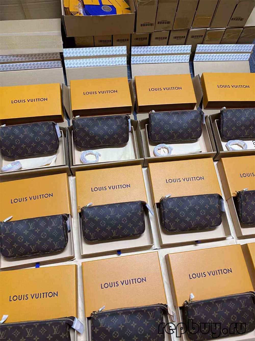 Louis Vuitton M40712 Pochette Accessoires top Replica Handbags Shipping (2022 Latest)-Best Quality Fake Louis Vuitton Bag Online Store, Replica designer bag ru