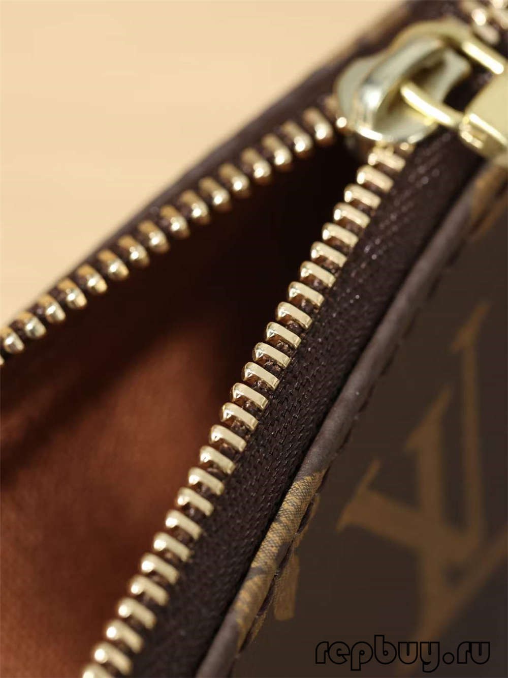 Louis Vuitton M40712 Pochette Accessoires ထိပ်တန်း ပုံစံတူလက်ကိုင်အိတ် Zipper Detail (2022 Updated)- အကောင်းဆုံး အရည်အသွေး အတု Louis Vuitton Bag အွန်လိုင်းစတိုး၊ ပုံစံတူ ဒီဇိုင်နာအိတ် ru