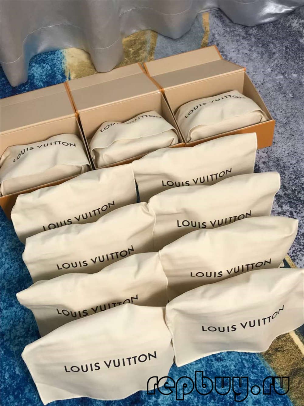 Louis Vuitton M53152 Alma BB вищої якості репліки сумок (2022 останній) - найкраща якість підробленої сумки Louis Vuitton Інтернет-магазин, копія дизайнерської сумки ru