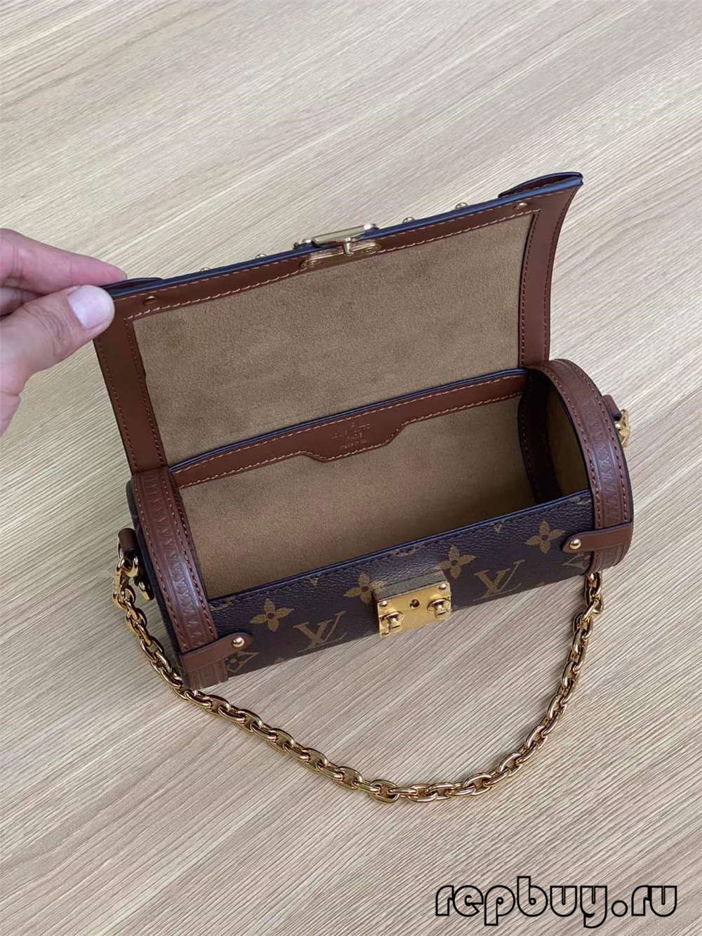 ʻO Louis Vuitton M57835 PAPILLON TRUNK ʻeke kiʻekiʻe kiʻekiʻe kiʻekiʻe kiʻekiʻe (2022 mea hou loa)-ʻOi aku ka maikaʻi ʻoi aku ka maikaʻi ʻole ʻo Louis Vuitton ʻeke ʻeke Online Hale kūʻai, ʻeke hoʻolālā kope ru