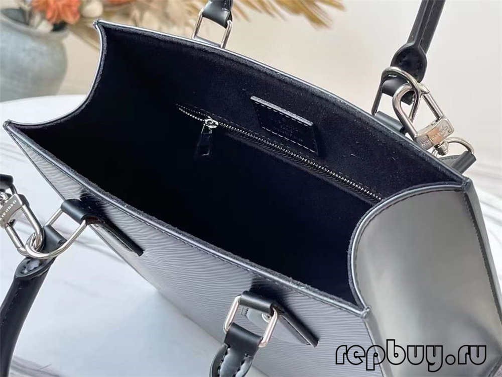 Louis Vuitton M58660 Petit Sac Plat kalitate goreneko erreplika poltsa (2022 eguneratua)-Kalitate onena Louis Vuitton poltsa faltsuaren lineako denda, diseinatzaile poltsa erreplika ru