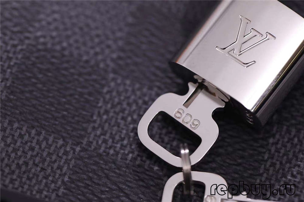 Louis Vuitton N48260 Mans Aktetas 37 cm Top Replikasakke Hardeware en handwerk besonderhede (2022 opgedateerde weergawe)-Beste Kwaliteit Vals Louis Vuitton Sak Aanlyn Winkel, Replika ontwerpers sak ru