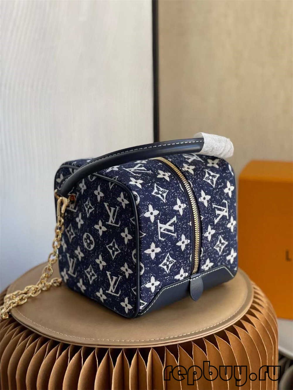 Louis Vuitton SQUARE bag M59611 بہترین کوالٹی ریپلیکا بیگ (2022 اپ ڈیٹ) - بہترین کوالٹی کا جعلی لوئس ووٹن بیگ آن لائن اسٹور، ریپلیکا ڈیزائنر بیگ آر یو